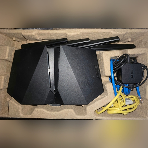 Asus AX5400 RX-AX82U Gaming Router - Picture 7 of 10